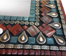 Custom Mirror for Victoria